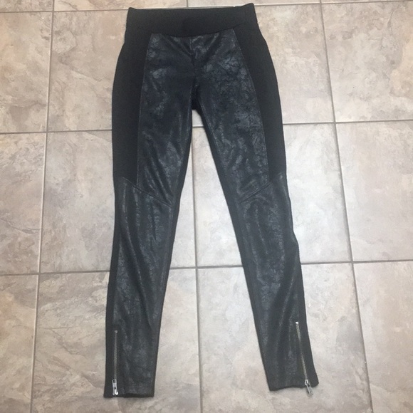 Jessica Simpson Workout Leggings - Picture 1 of 8